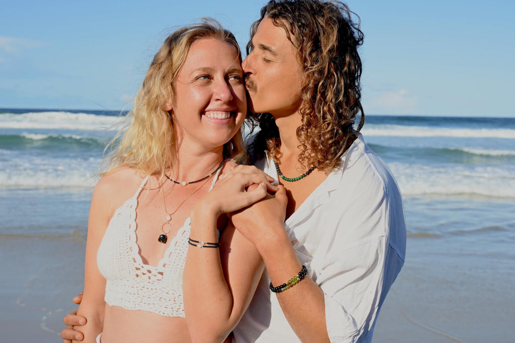 Peridot & Black Onyx - Gold Bracelet