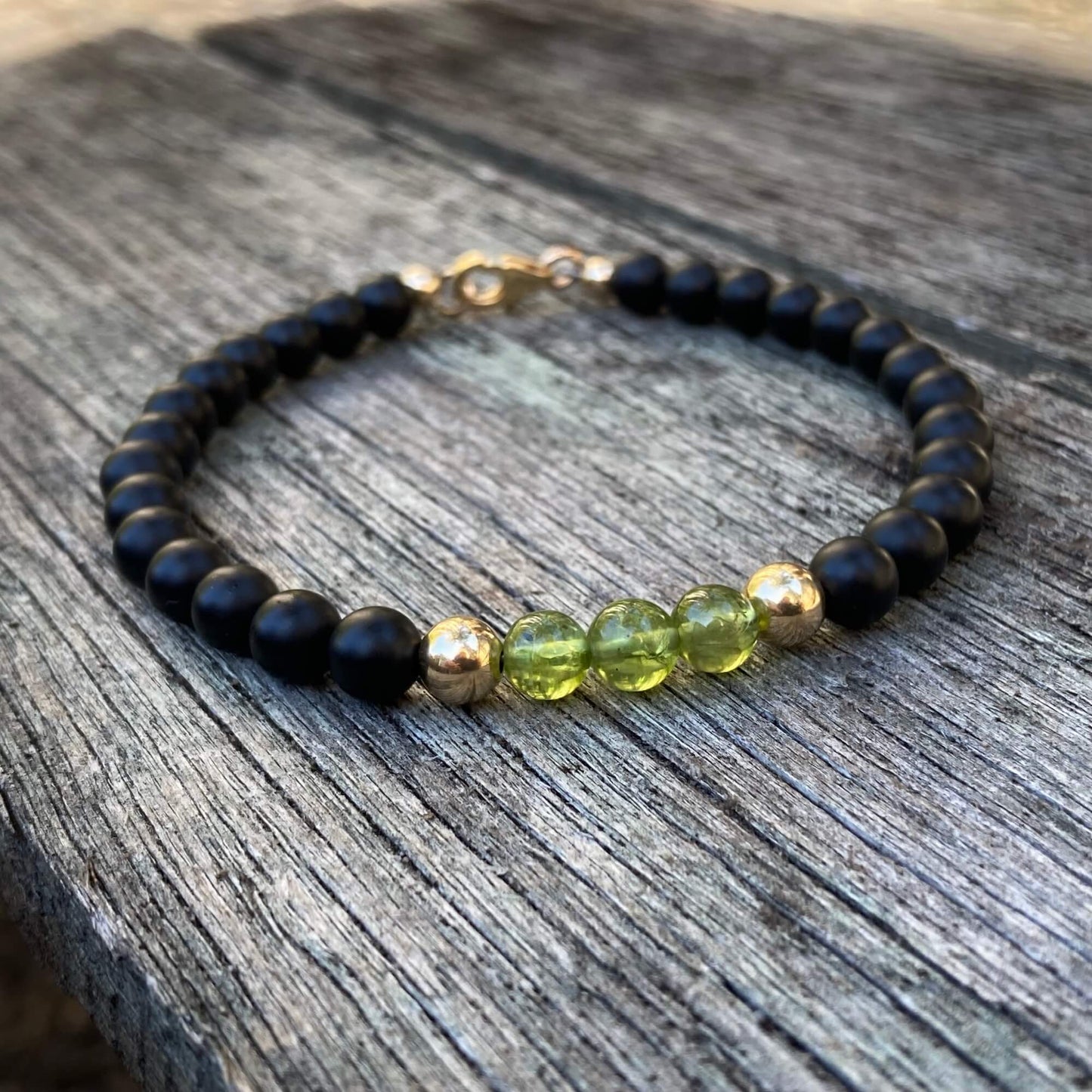 Peridot & Black Onyx - Gold Bracelet