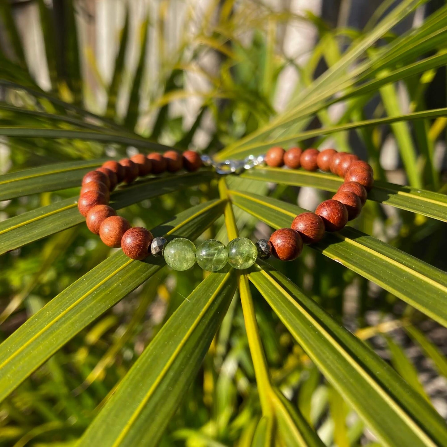 Mens Peridot healing crystal Bracelet.