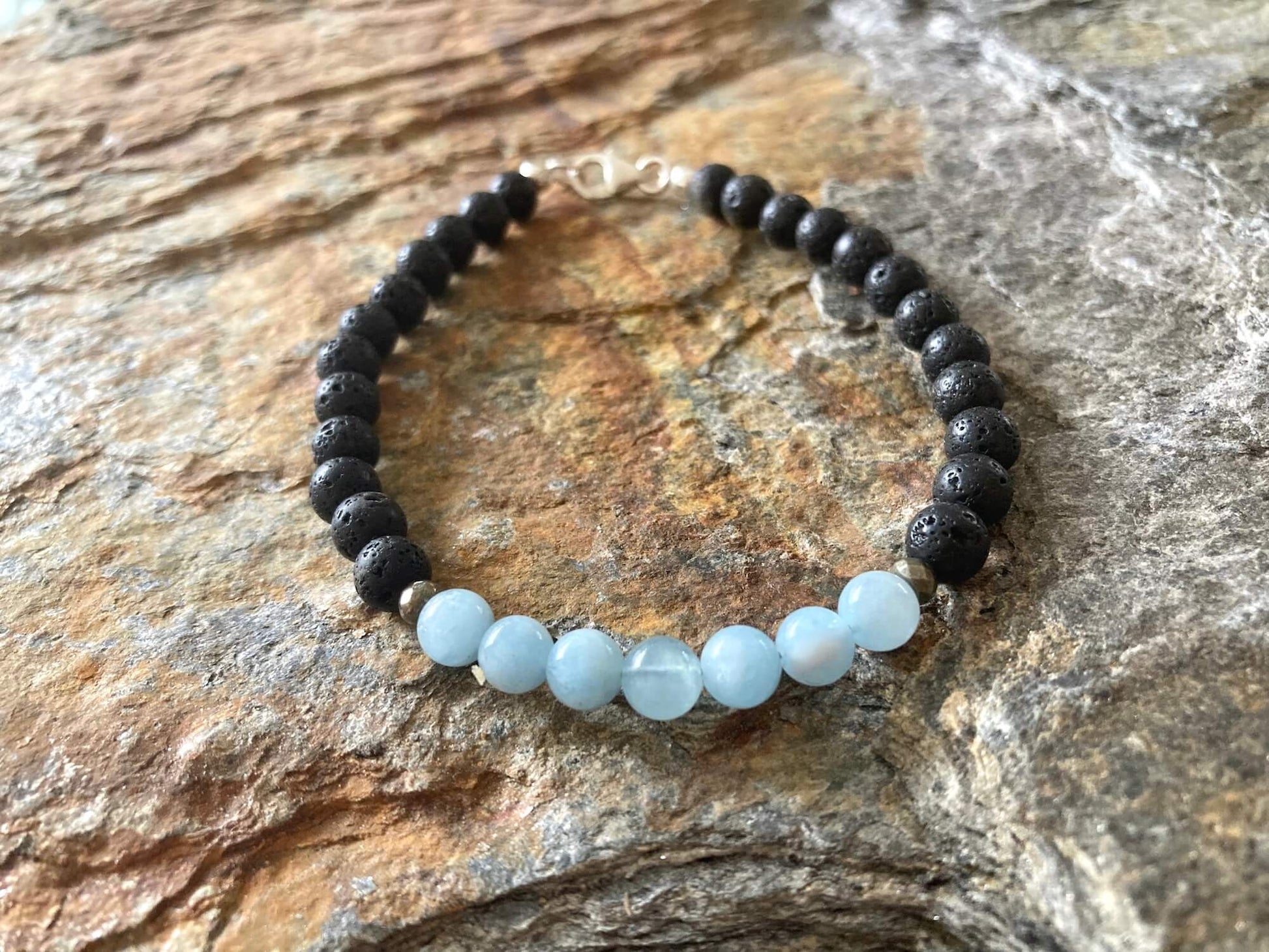 Aquamarine Mens Healing Crystal Bracelet for Courage